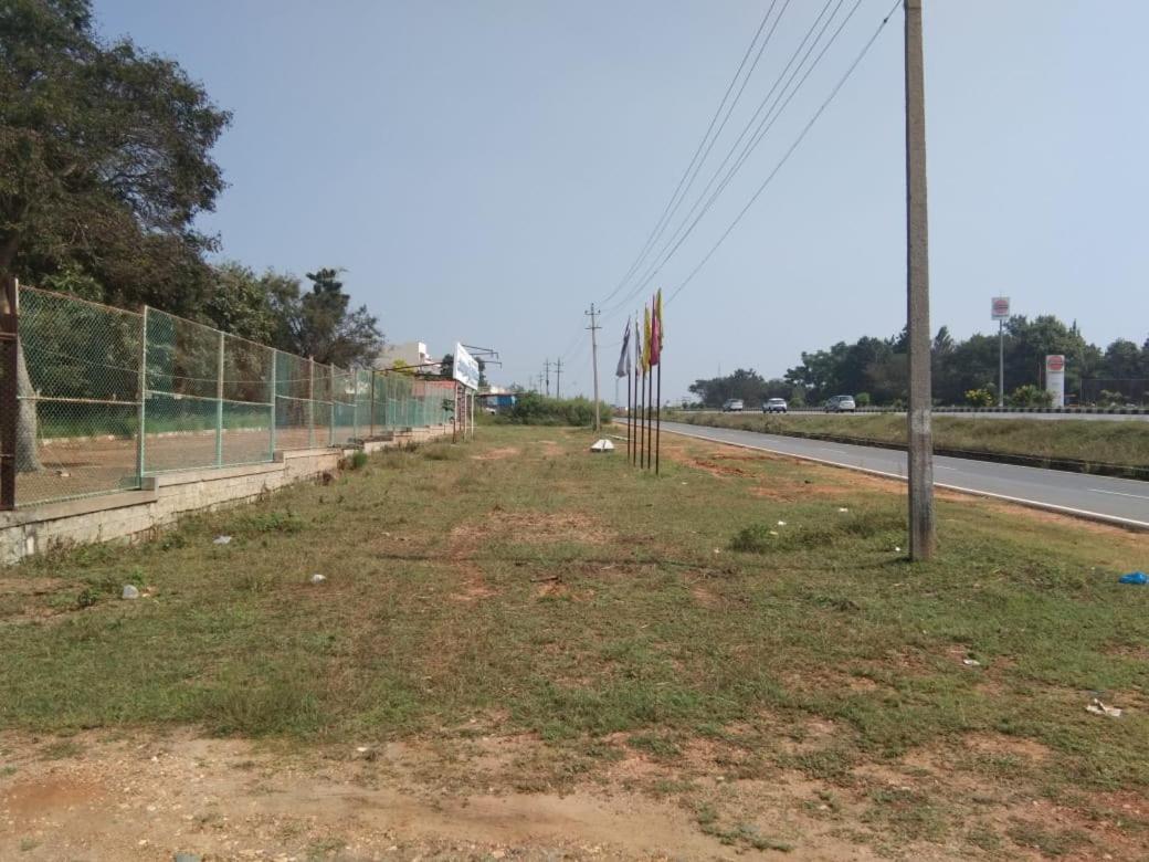 KSTDC Hotel Mayura Pavithra Yediyur Kunigal Dış mekan fotoğraf