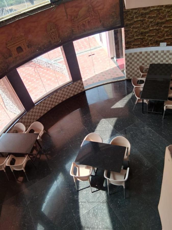 KSTDC Hotel Mayura Pavithra Yediyur Kunigal Dış mekan fotoğraf